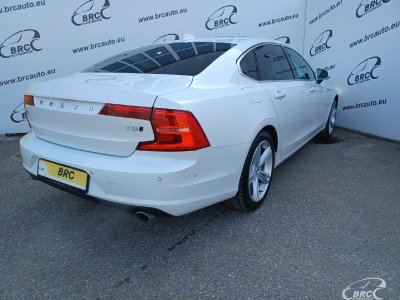 Volvo S90 | 1