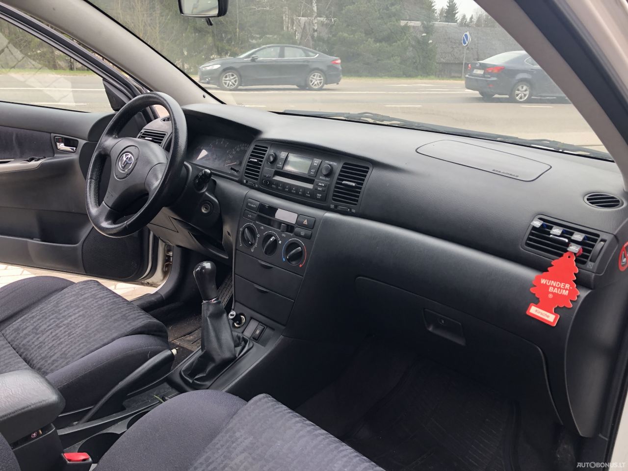 Toyota Corolla | 5