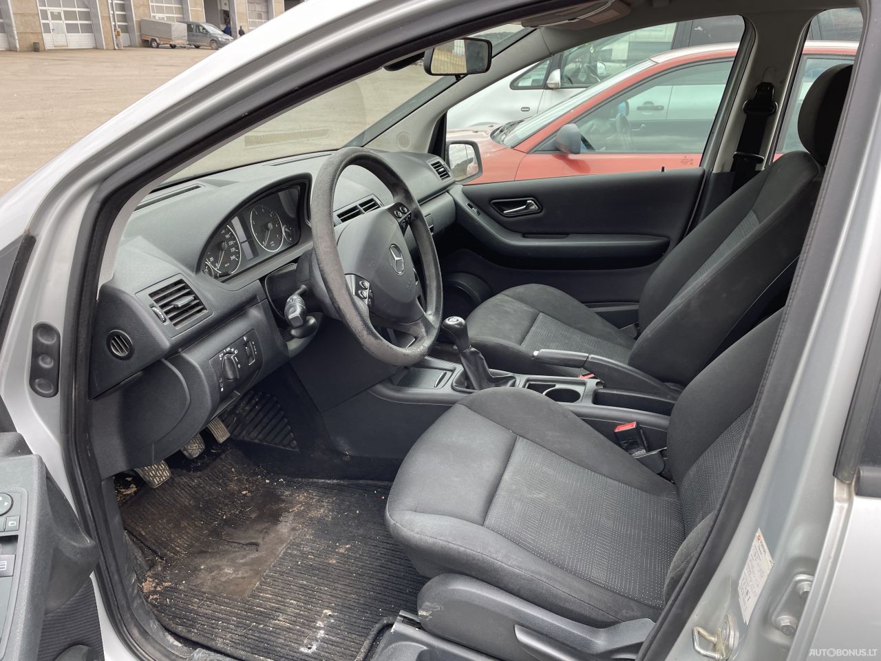 Mercedes-Benz A150 | 9