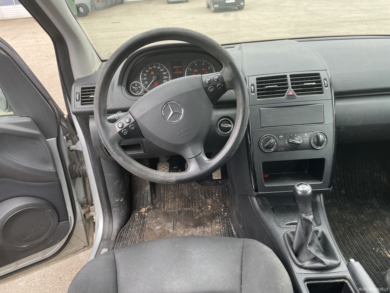 Mercedes-Benz A150 | 8