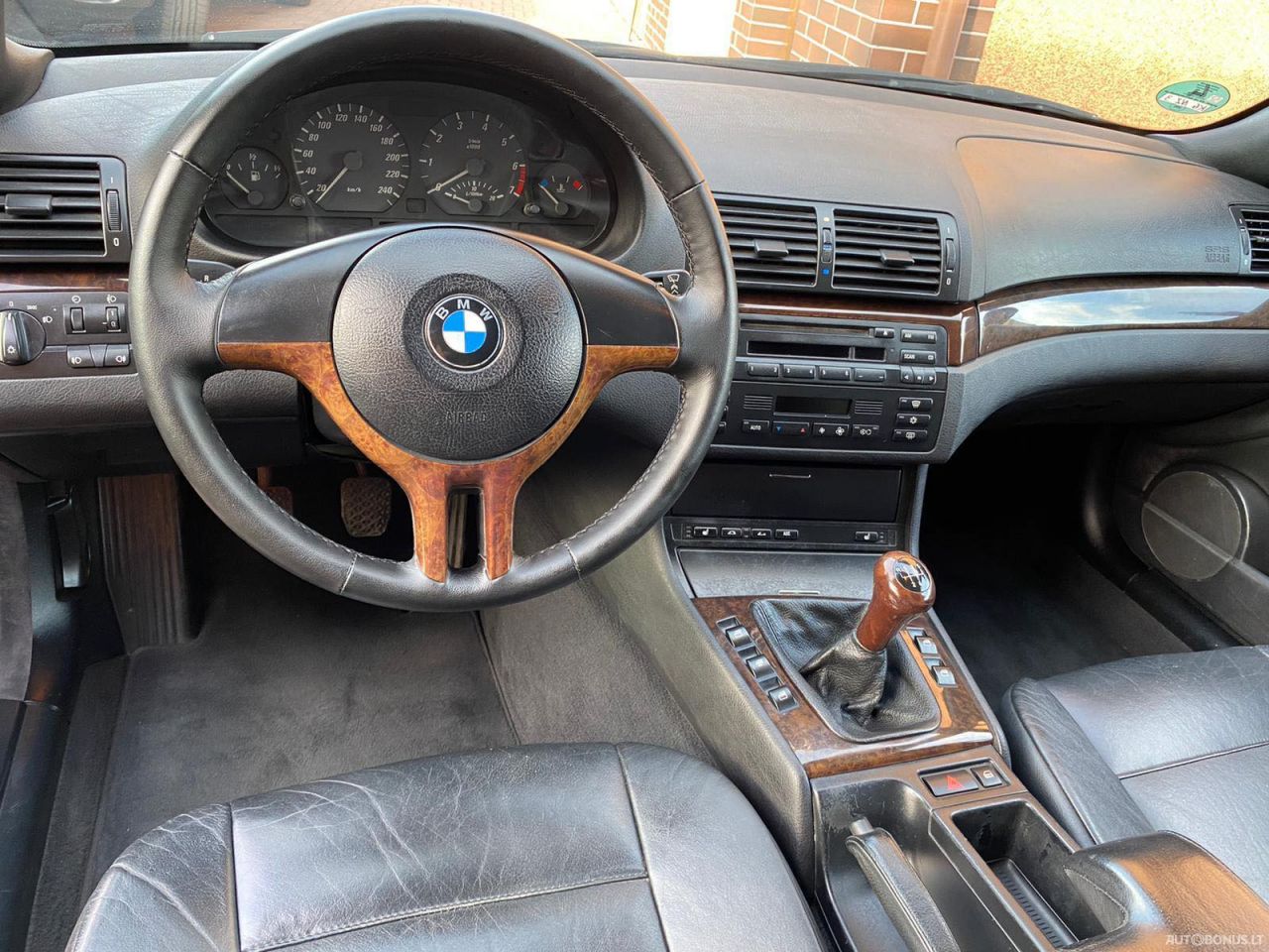 BMW 323 | 9