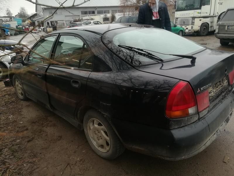 Mitsubishi, Hatchback | 6