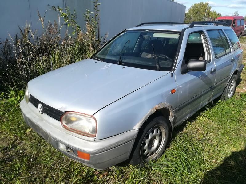 Volkswagen, Universalas | 3