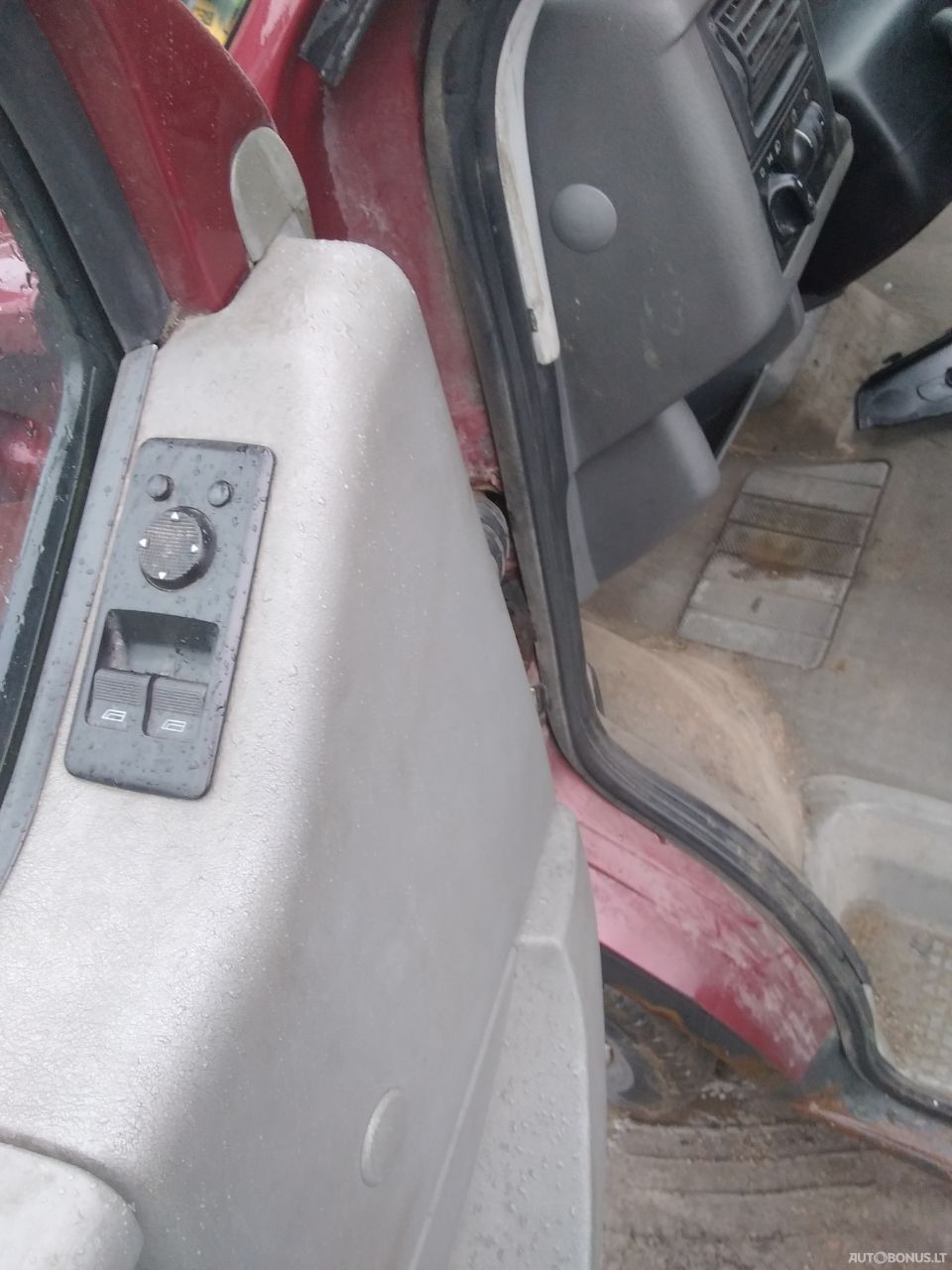 Volkswagen Caravelle | 1