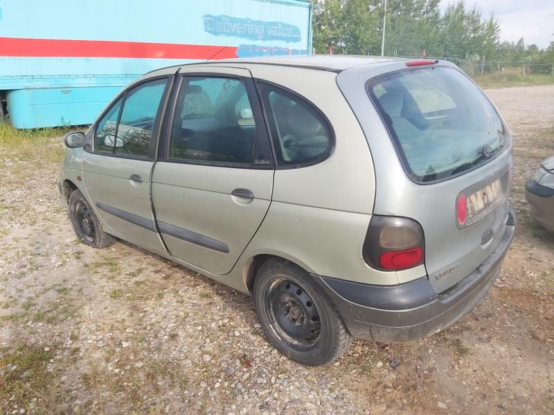 Renault 4, Vienatūris | 7