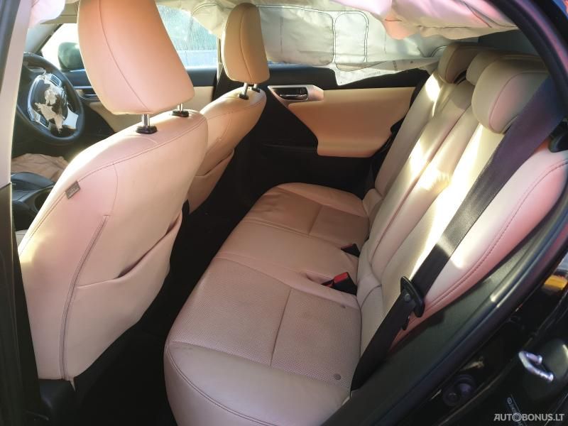 Lexus CT 200h, Universalas | 4