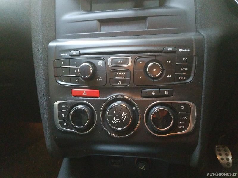 Citroen DS4, Hatchback | 4
