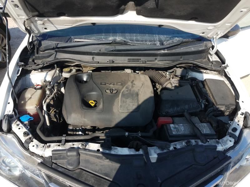 Toyota Auris, Hatchback | 6