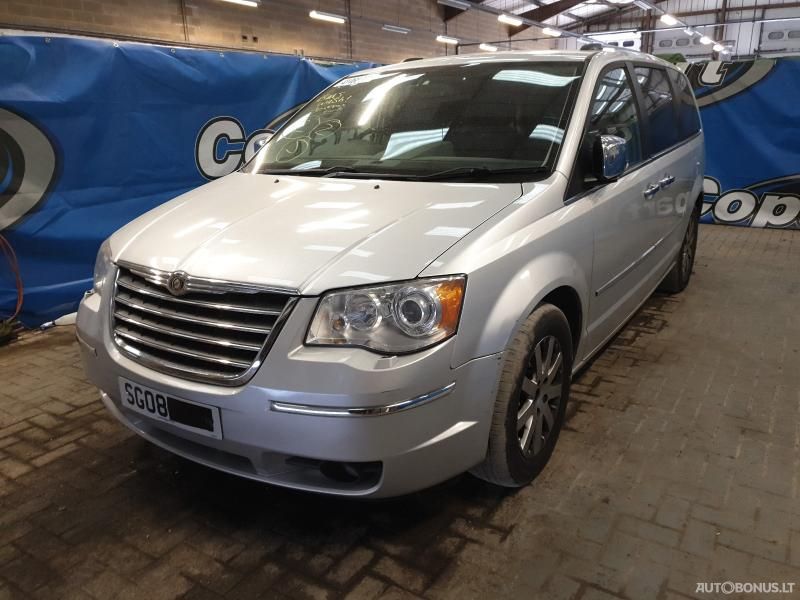 Chrysler Town & Country, Минивэн | 2