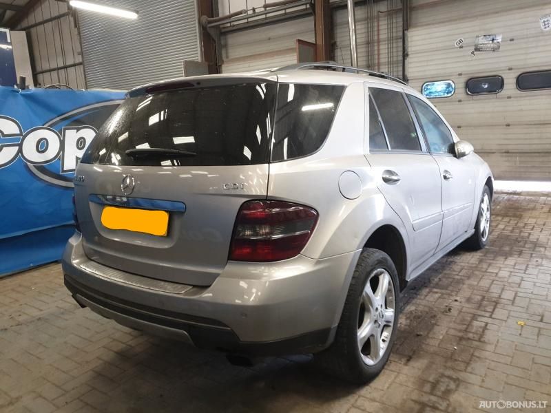 Mercedes-Benz ML класса, Внедорожник | 2