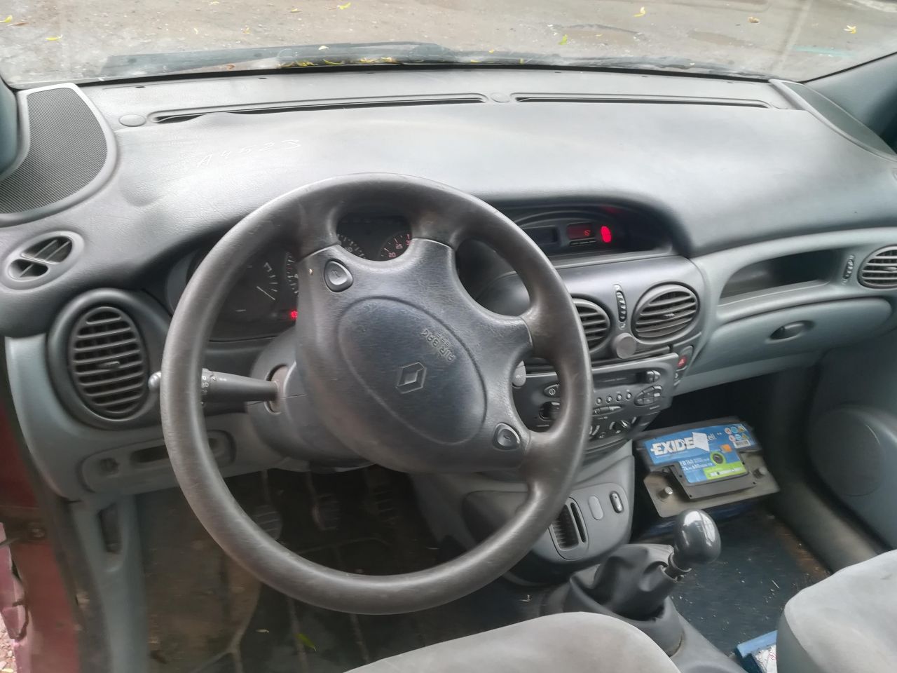 Renault 4, Vienatūris | 6