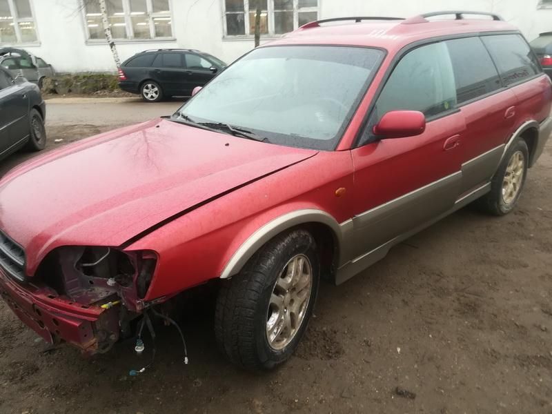 Subaru, Universalas | 3