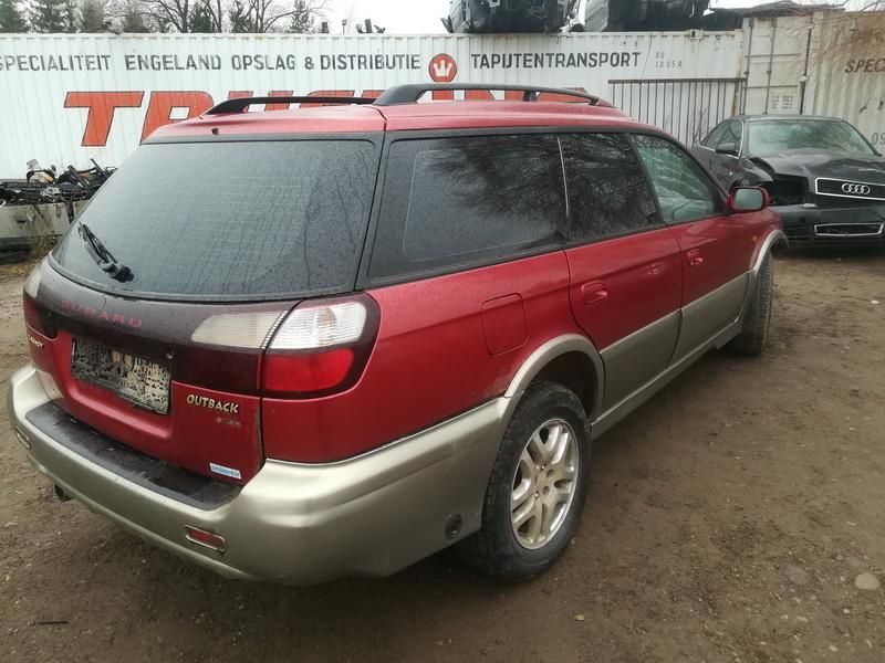 Subaru, Universalas | 7