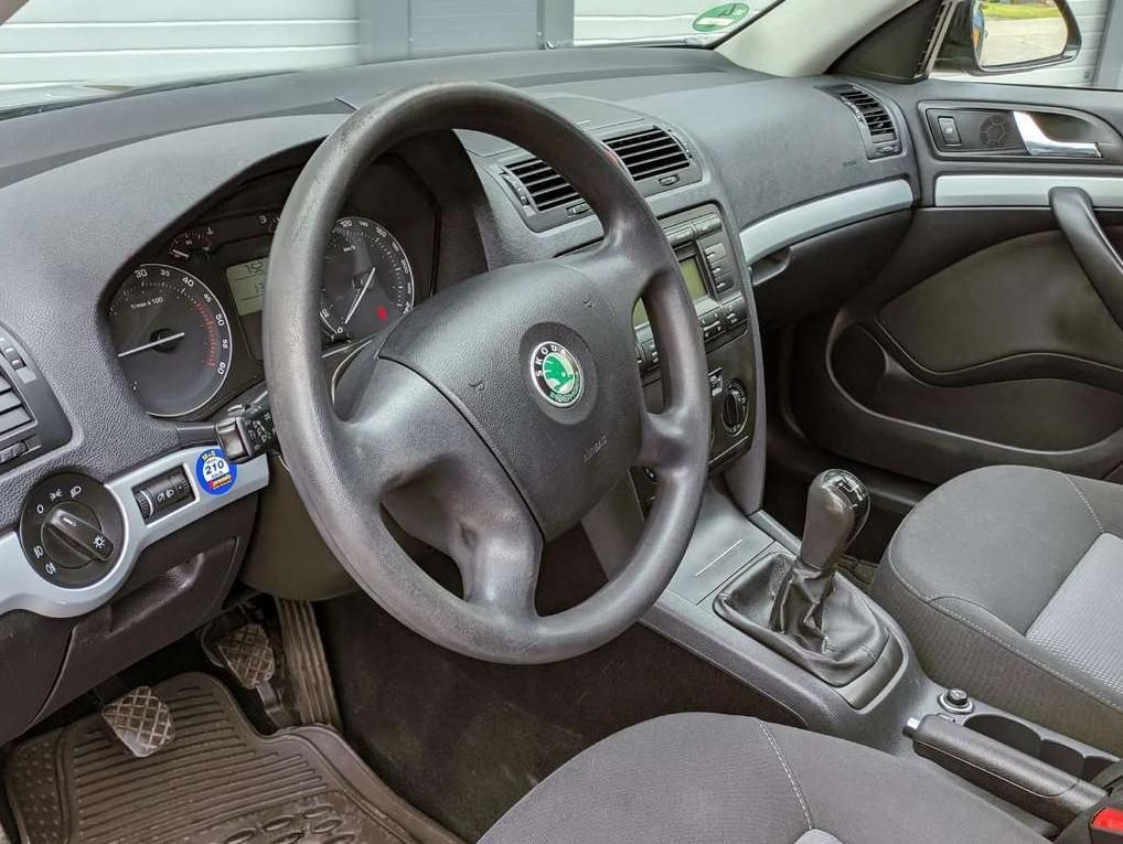 Skoda Octavia | 13