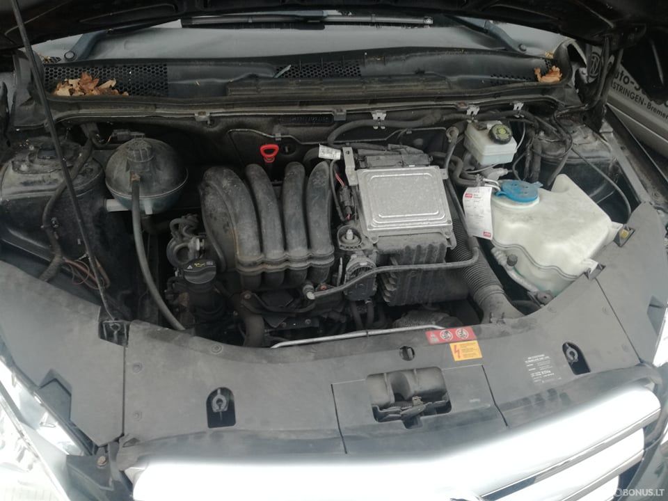 Mercedes-Benz B200 | 6