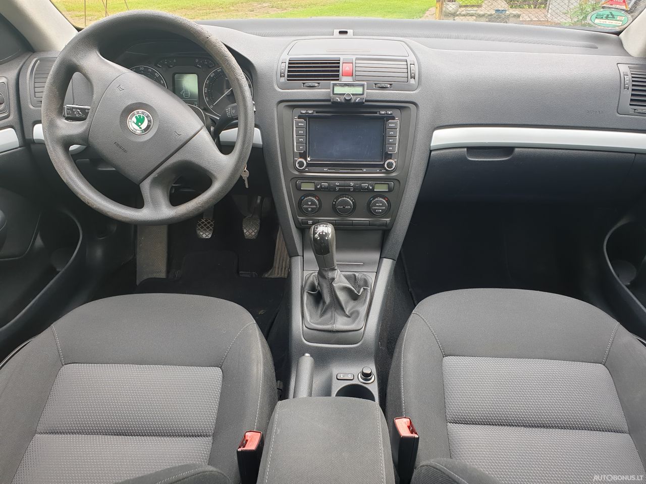 Skoda Octavia | 12