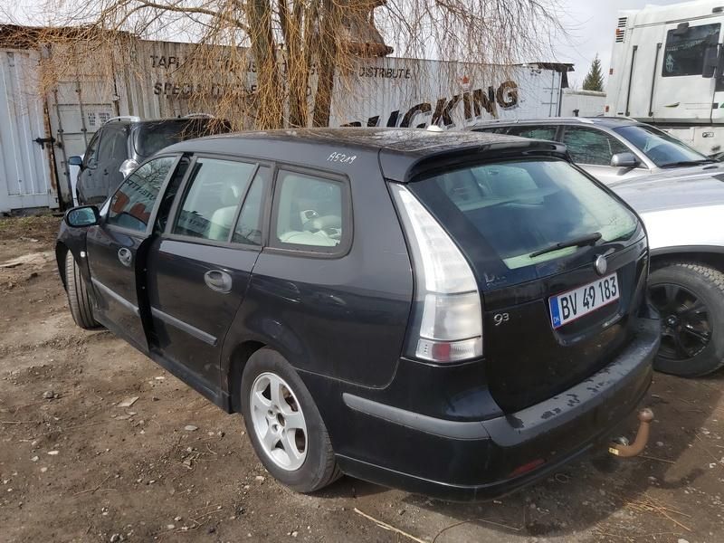 Saab, Universal | 7