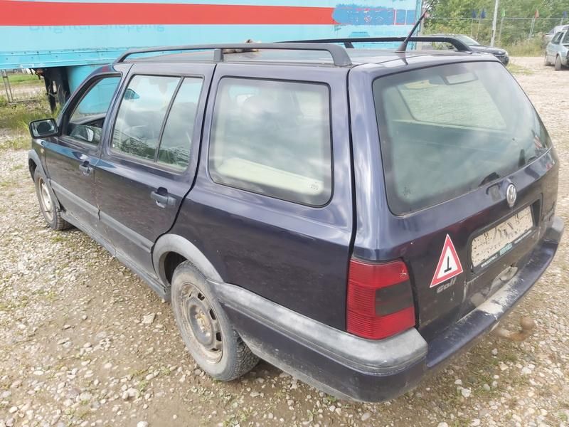 Volkswagen, Universalas | 6