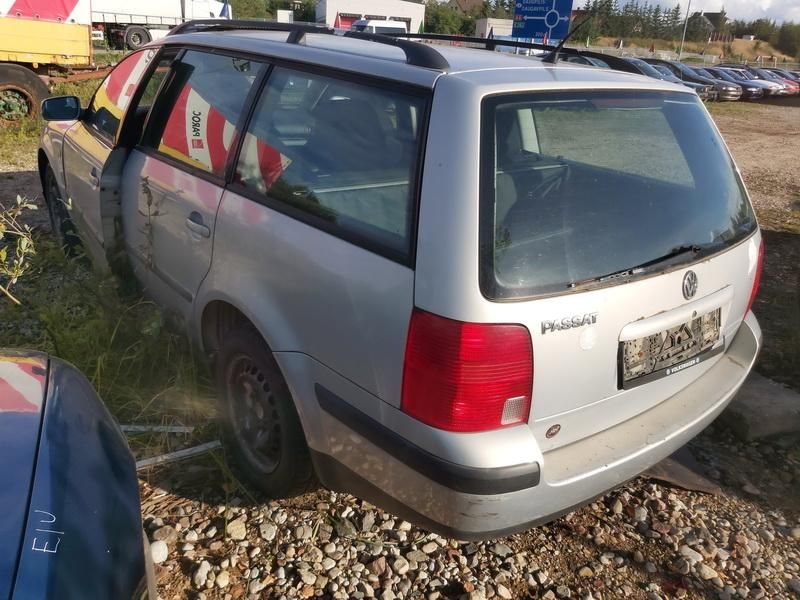 Volkswagen, Universalas | 6