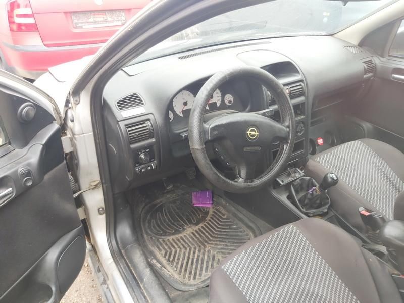 Opel, Universal | 4