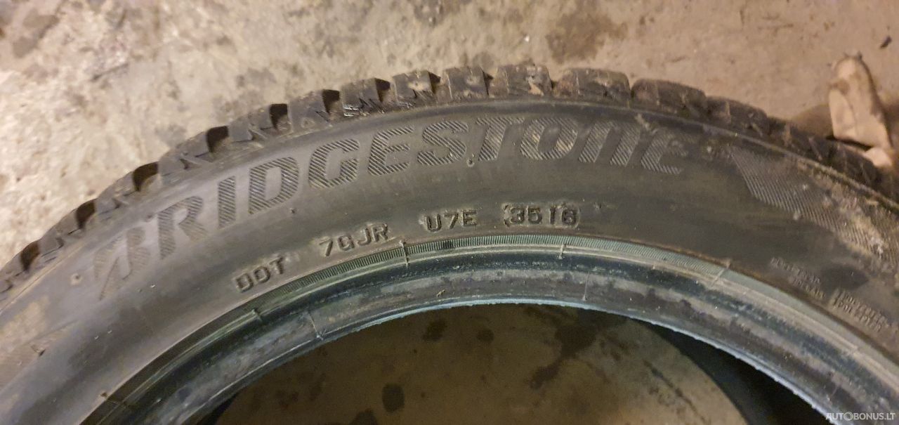 Bridgestone Blizzak LM001 universal tyres | 7