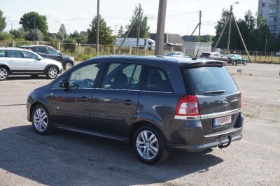 Opel Zafira | 3