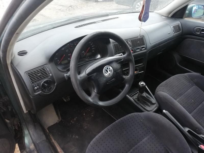 Volkswagen, Hečbekas | 3
