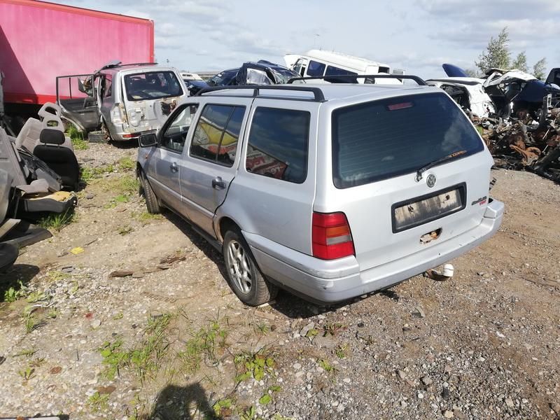 Volkswagen, Universalas | 5