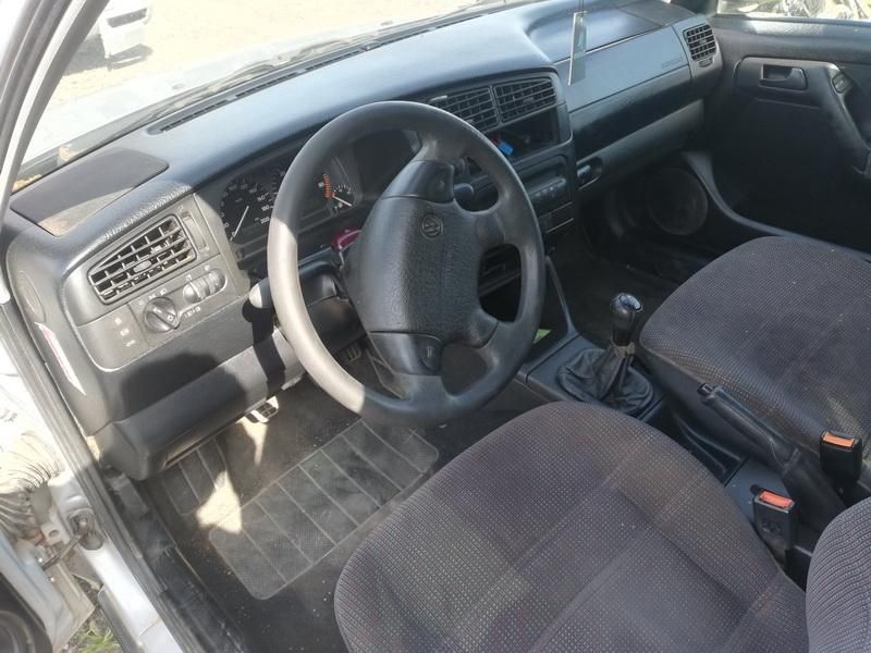 Volkswagen, Universalas | 7