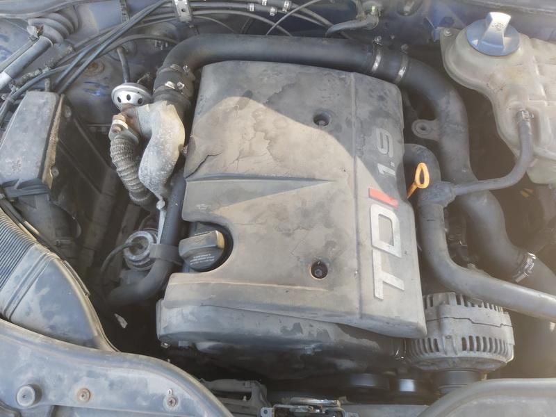 Volkswagen, Saloon | 1