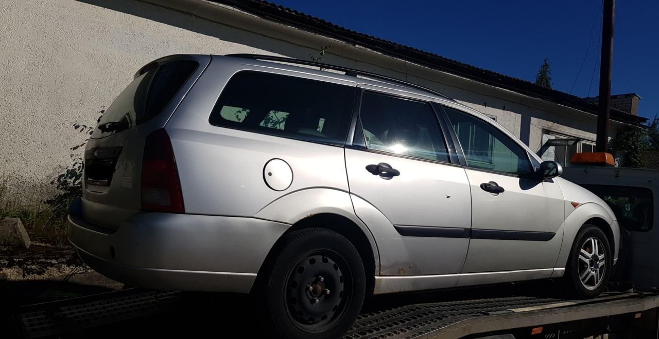 Ford, Universalas | 7
