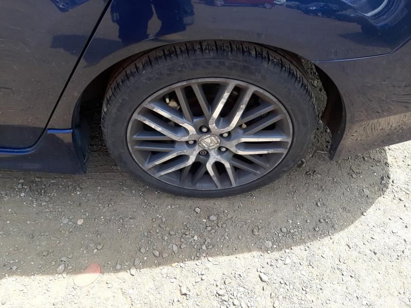 Honda Accord, Sedanas | 7