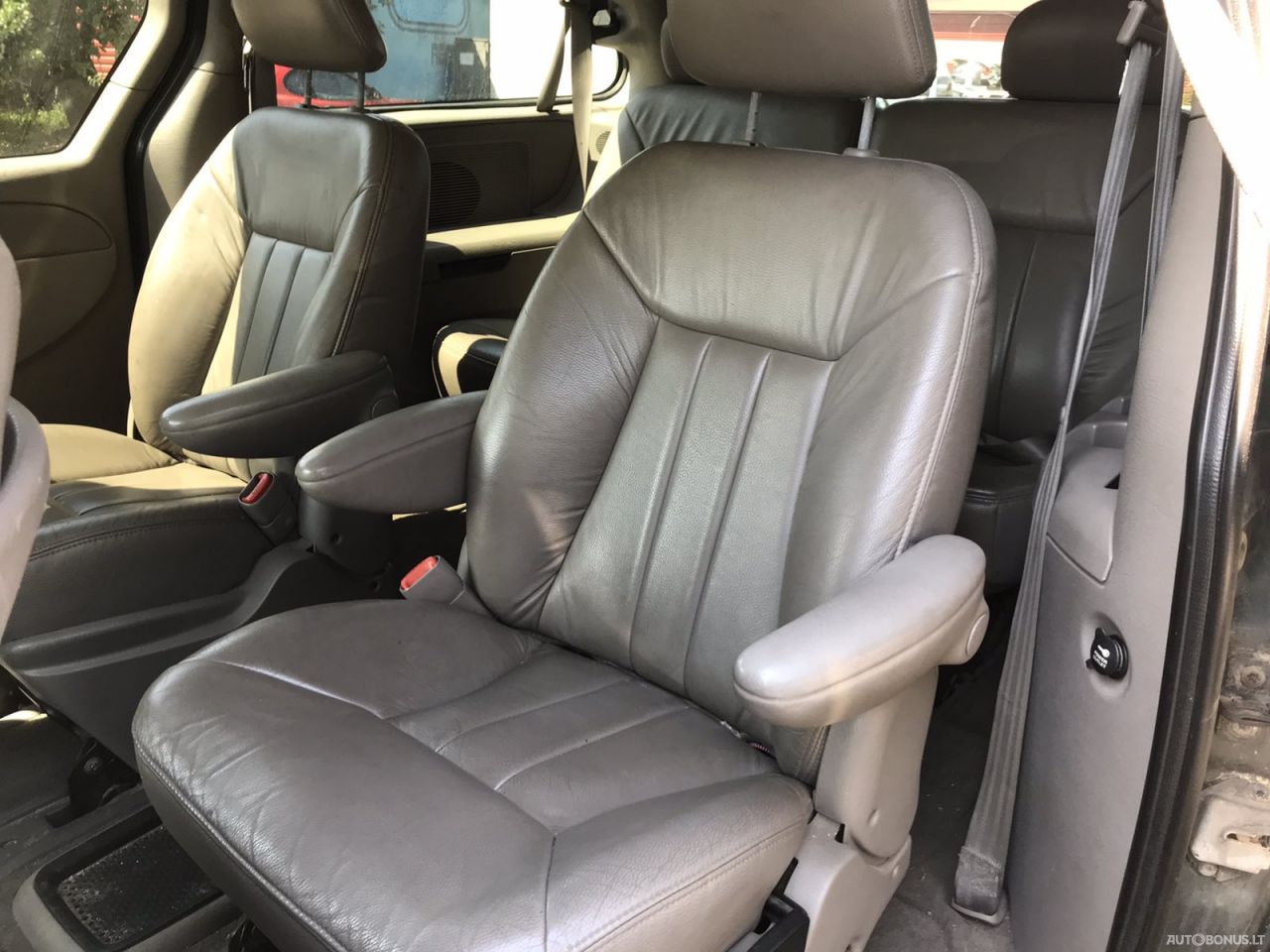 Chrysler Voyager, Vienatūris | 4
