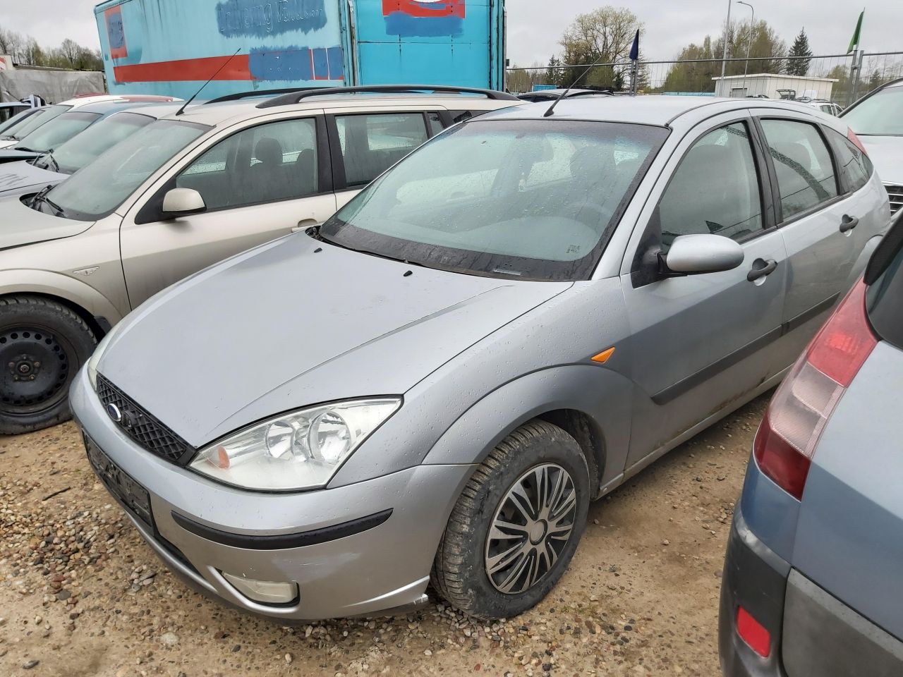 Ford, Hatchback | 3