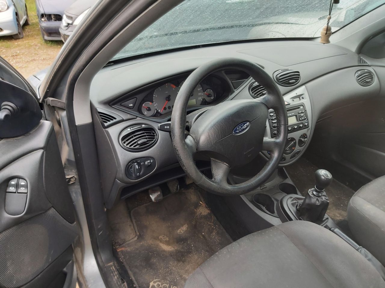 Ford, Hatchback | 5