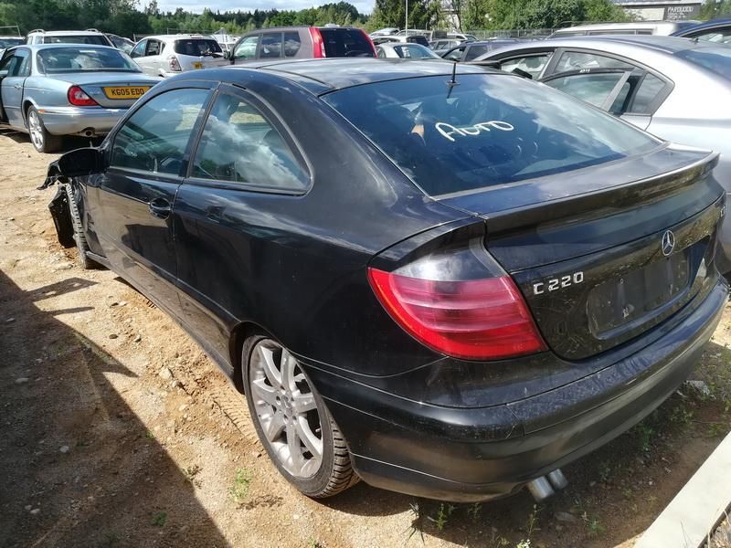 Mercedes-Benz, Hatchback | 6