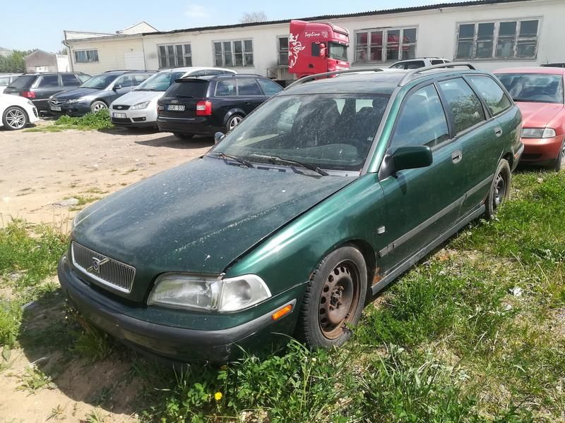 Volvo, Universal | 3