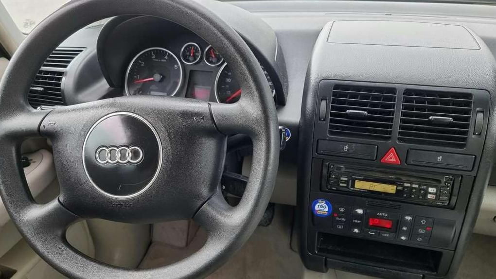 Audi A2 | 15
