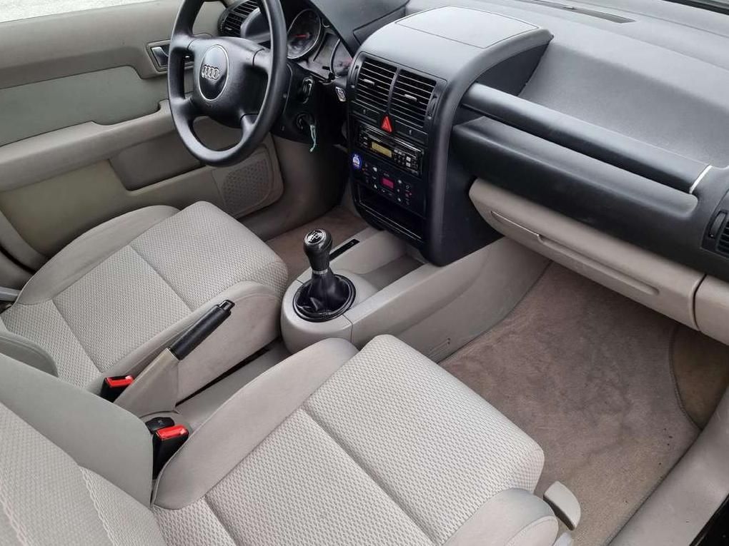 Audi A2 | 13
