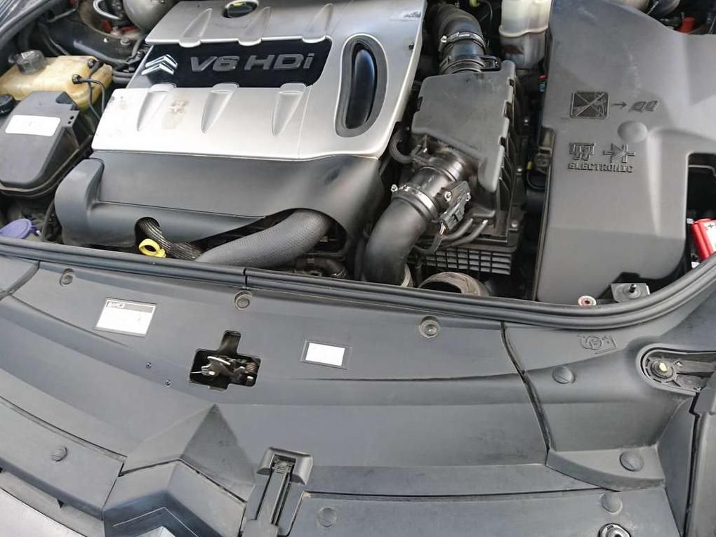Citroen C6 | 10