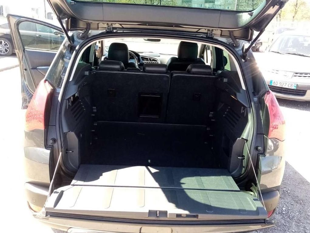 Peugeot 3008 | 12