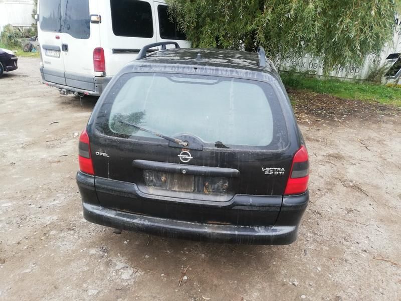 Opel, Universal | 3