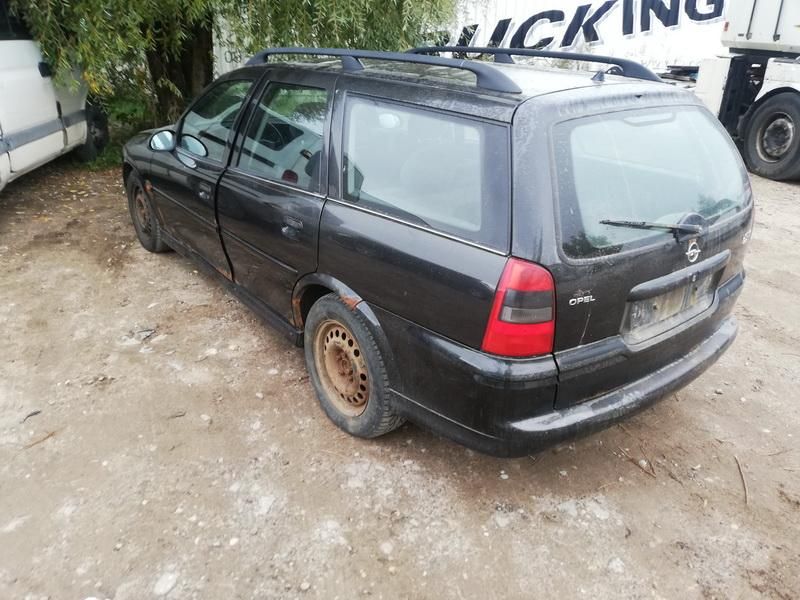 Opel, Universal | 4