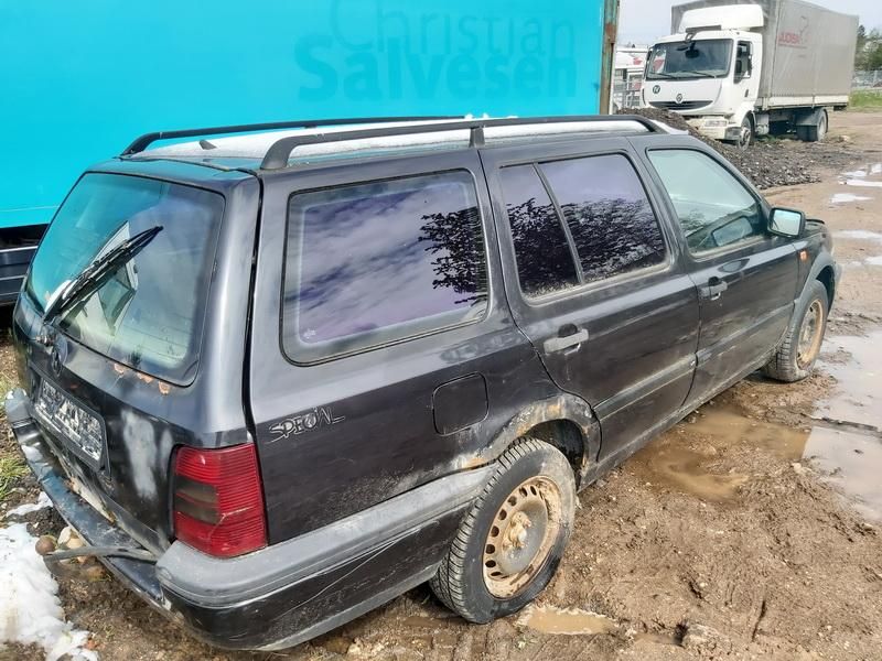 Volkswagen, Universalas | 4