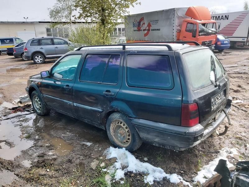 Volkswagen, Universalas | 3