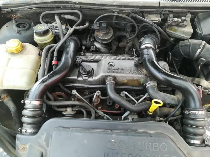 Ford, Universal | 1