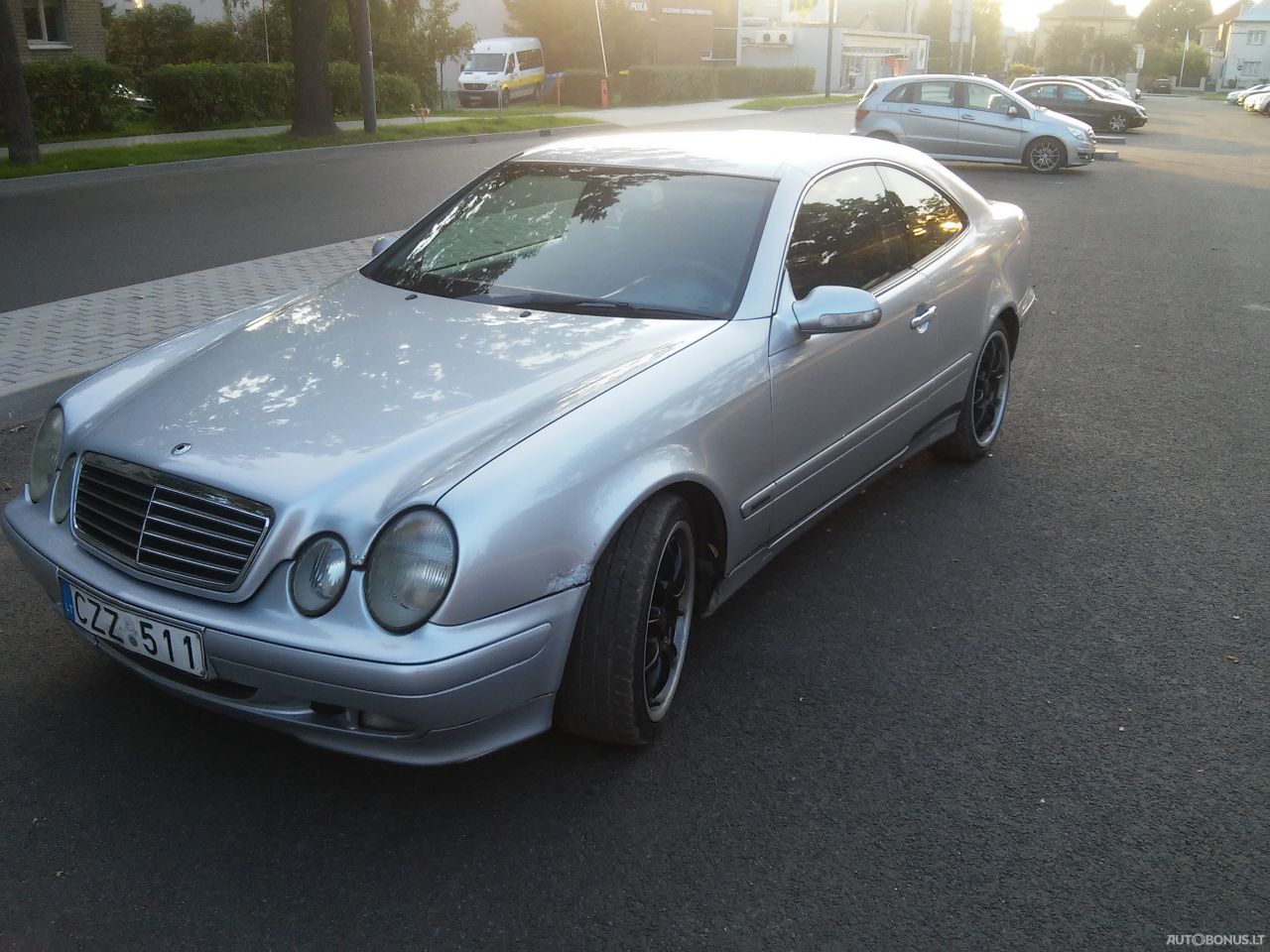 Mercedes-Benz CLK200 | 5