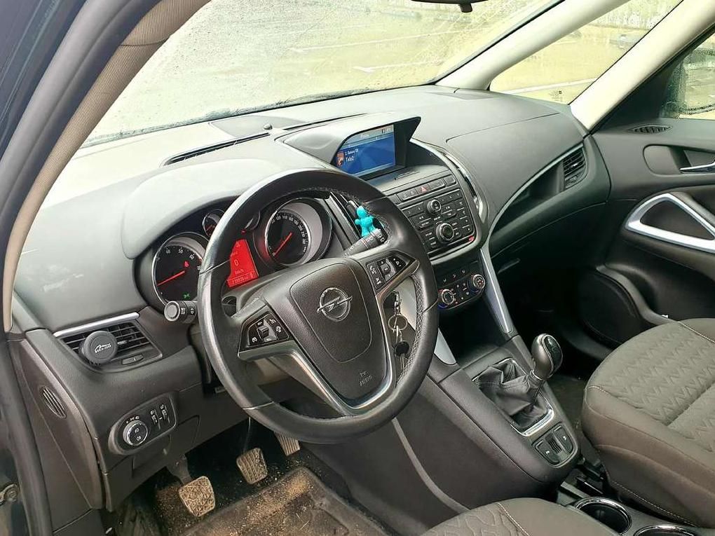 Opel Zafira | 7