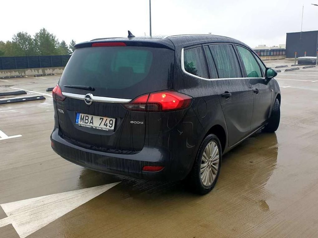 Opel Zafira | 3