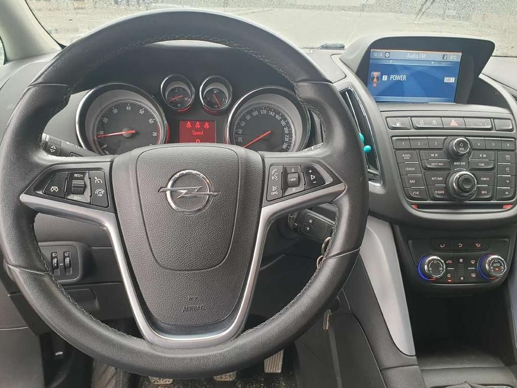 Opel Zafira | 10